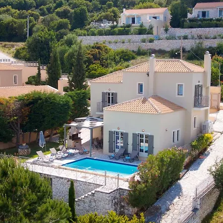 Helios, Sea Views Pool Evretí